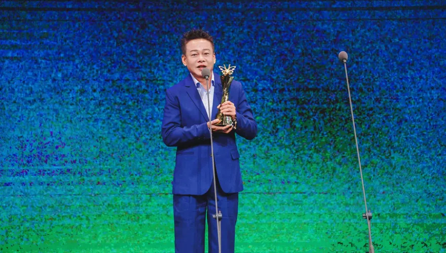 李康生打敗曾國城奪最佳男配　幽默自嘲：犯太歲還能拿獎