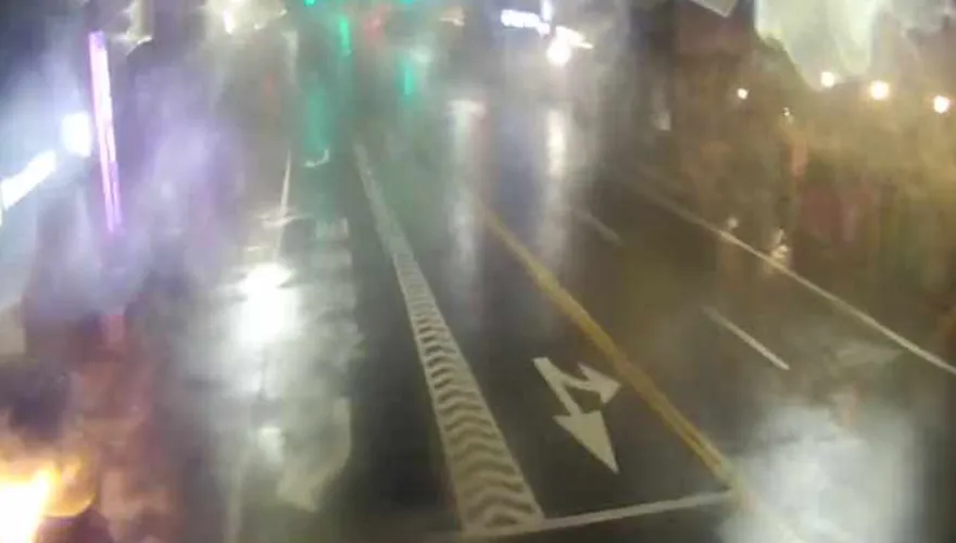 中颱丹娜絲強風驟雨颳台南　中部23區強風告警至凌晨