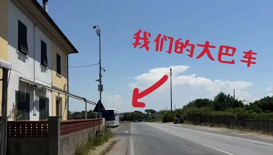 義大利盜竊驚魂！陸觀光團車輛被洗劫　警方兩小時才到場