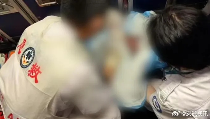航班還沒起飛！陸16歲少女機上分娩　傳事後被驗出梅毒