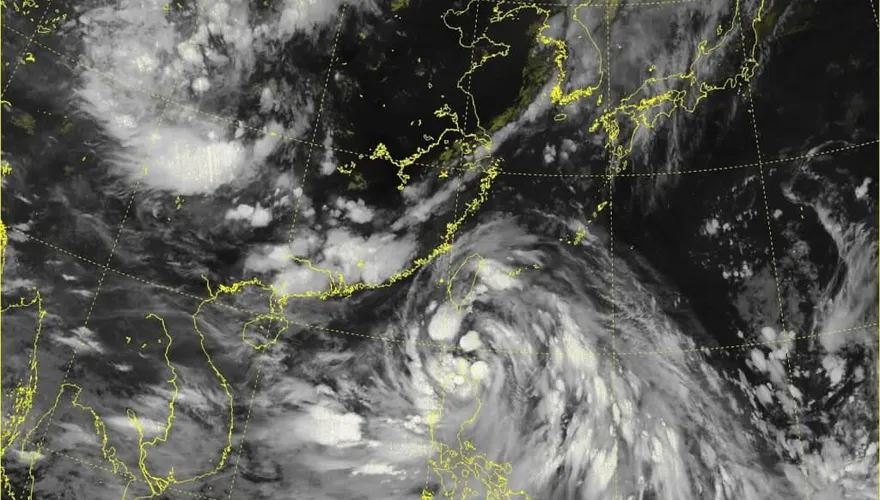 颱風薇帕持續增強！暴風圈恐再擴大　花東山區防大豪雨