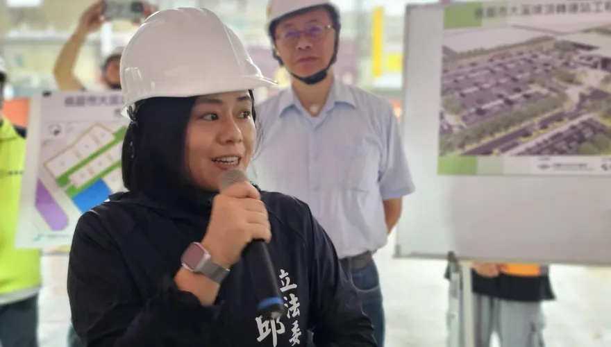 缺席罷免案電視說明會挨轟　邱若華選擇「直接面對鄉親」