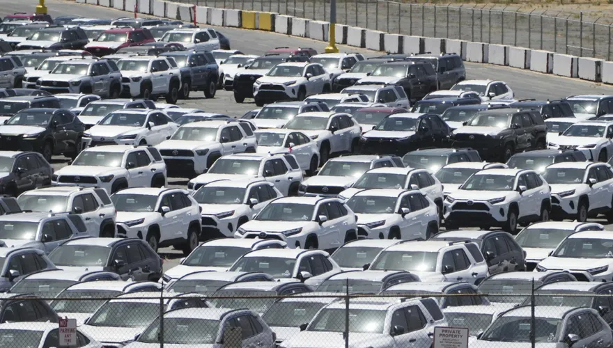 王世堅揭利多　換車減稅加碼最高10萬、首購、機車族也受惠