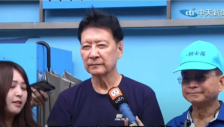青鳥罷免理由超荒謬！高喊「台灣有最好吃的高麗菜」趙少康傻眼反應曝光