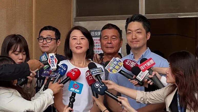 衛福部次長剿匪類比大罷免　王鴻薇：搞不好繼續升官