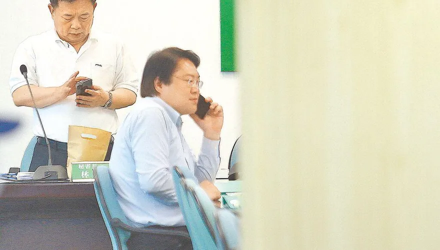 林右昌請辭民進黨祕書長　林錫耀可能2度回鍋