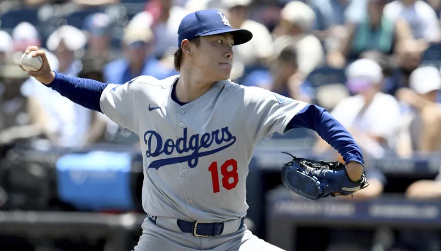 MLB/克服高溫猛換球衣！山本由伸5.2局無失分　本季10勝到手