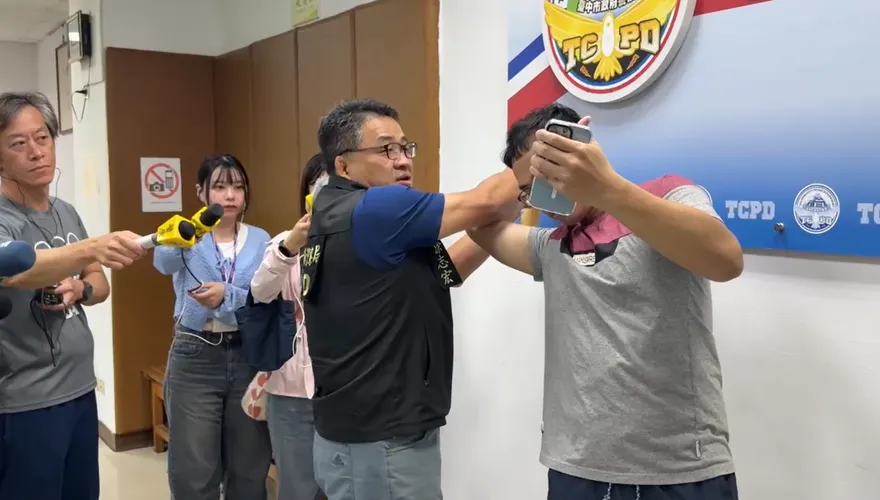 制伏法鼓山寶雲寺挾持男　柔道國手警涂志宏「虎口奪刀」