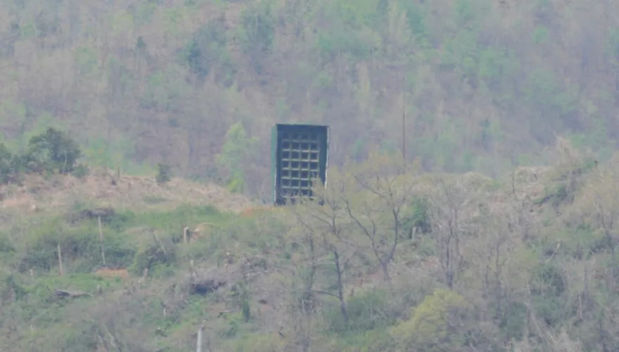 誤闖或蓄意試探？北韓士兵越過軍事分界線　南韓鳴槍示警