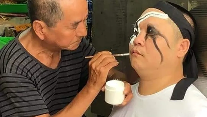 台灣陣頭界再傳噩耗！　嘉義一代面師陳金鑫辭世