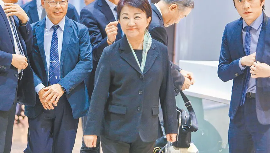 傳盧秀燕不選國民黨主席　李乾龍：繼續勸進