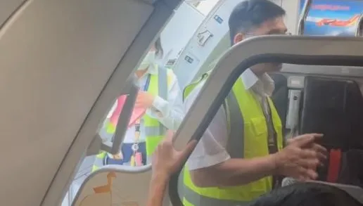 影/互踢皮球？泰越捷航班3度迫降失敗　停台中客怒不准下機