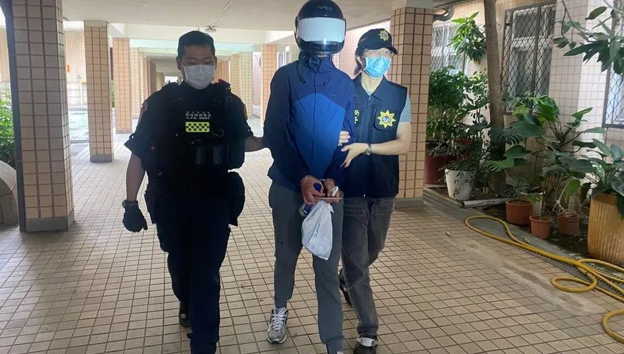 法國男模夾藏33.4公斤大麻桃園轉機　遭求刑5年6月