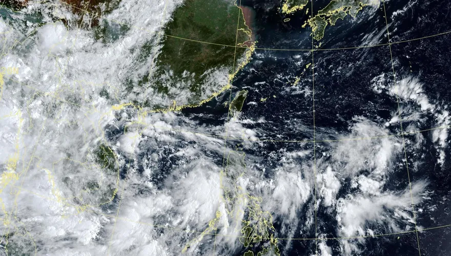 熱帶擾動醞釀「可能成颱」　林得恩：無影響但水氣增多