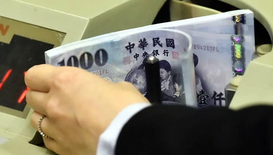 軍公教明年加薪否　府院二巨頭本周定奪