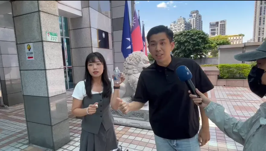 陳聖文踢館翻車遭楊智伃打爆！臉書討拍被全網噴爆