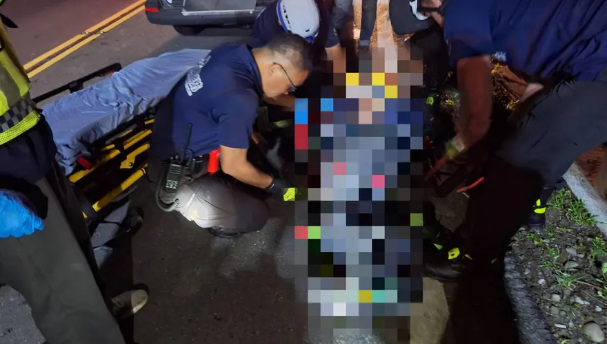 影/鬼月這20條命免死！嘉義墜谷騎士生還　小琉球海上「全船獲救」