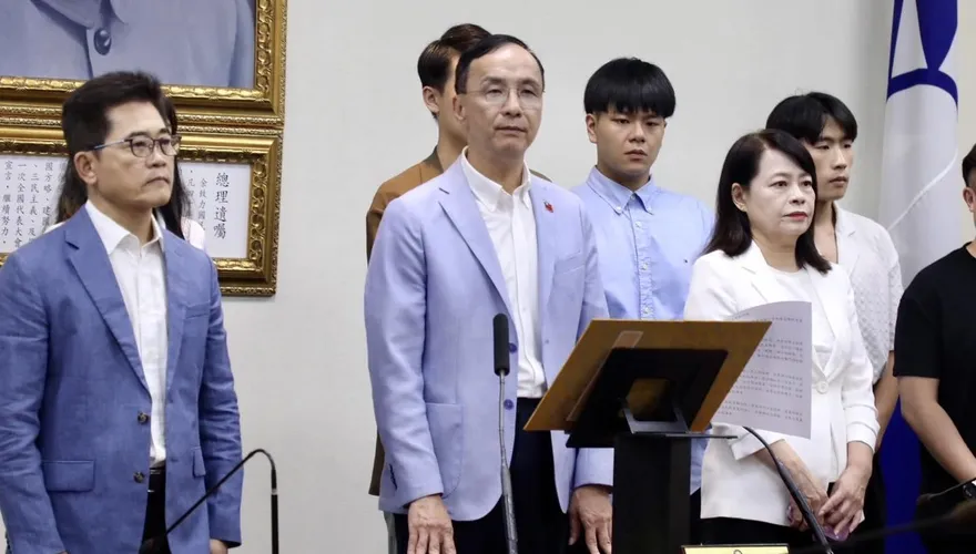 大罷免大失敗台灣政局怎發展？BBC分析藍白綠未來2年走向