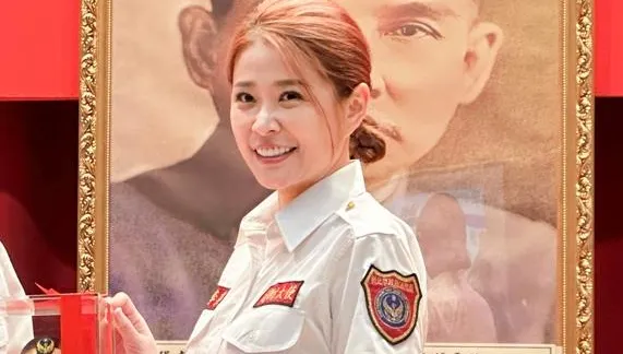 差點當軍人！李燕自曝「曾考政戰學校」  看《火神的眼淚》哭崩
