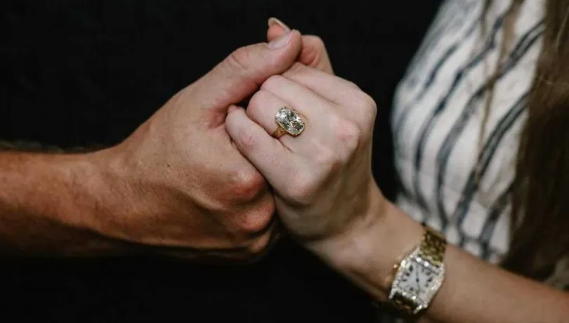 泰勒絲10克拉「古礦切割式」訂婚戒紅翻！網路搜尋暴增萬倍