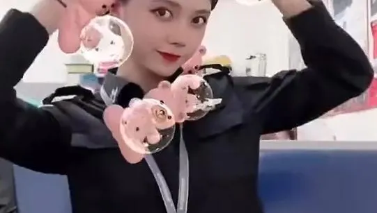陸美女網紅考空姐體檢查出罕見癌　奮戰1年病逝網友噴淚