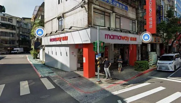 母嬰品牌稱奶粉含糖如可樂引眾怒　媽媽餵急發聲明致歉