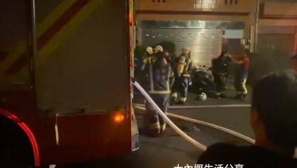 影/桃園情侶吵架！火大男竟燒棉被釀災　3人被嗆傷送醫