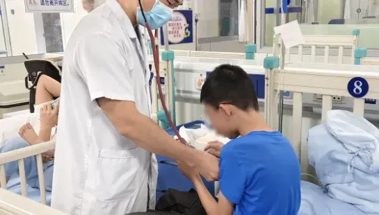 開學前狂趕作業！陸童四肢麻木急送醫　竟是「呼吸性鹼中毒」