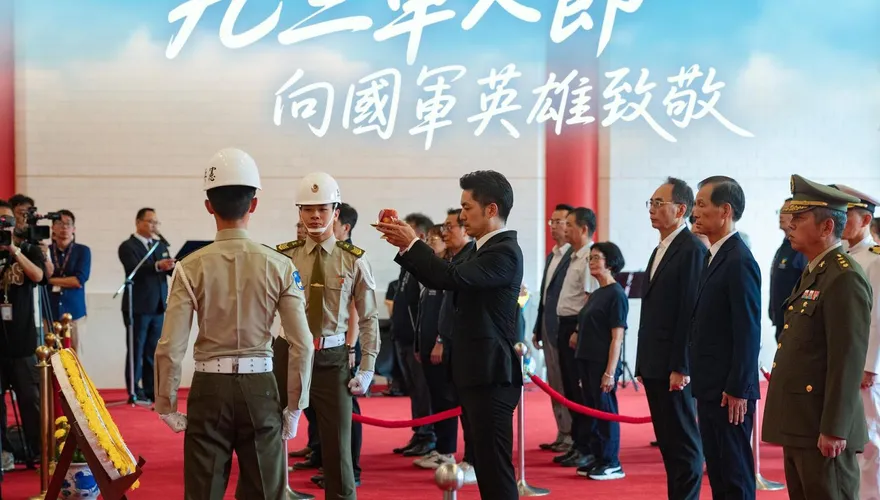 蔣萬安93軍人節發文！致敬國軍　網友大讚：國家元首格局