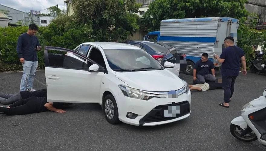 先扁一頓再擄人！宜蘭4男街頭犯事　警花2hrs火速逮人
