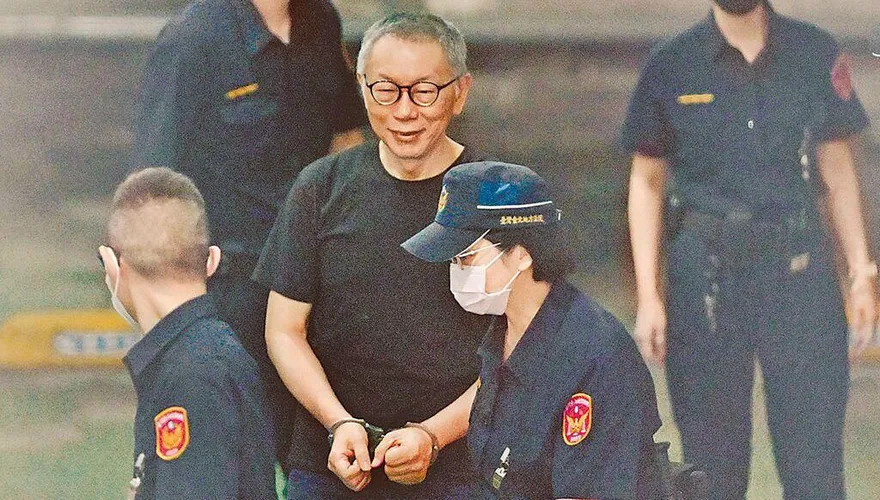 「復仇阿北」來了！辦不倒柯P火燒綠營　作家：政治噩夢才開始