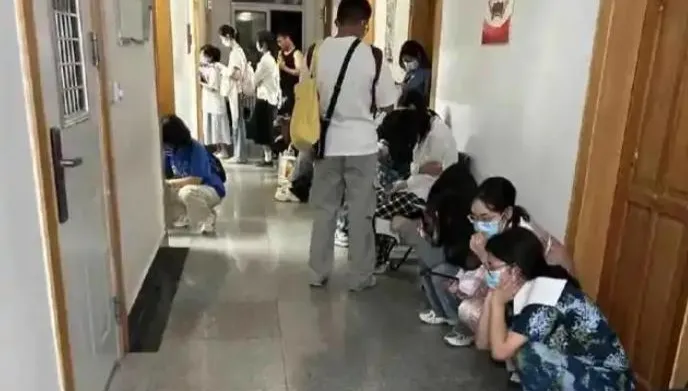 陸瀋陽師大開學爆嚴重水汙染　近2100人上吐下瀉