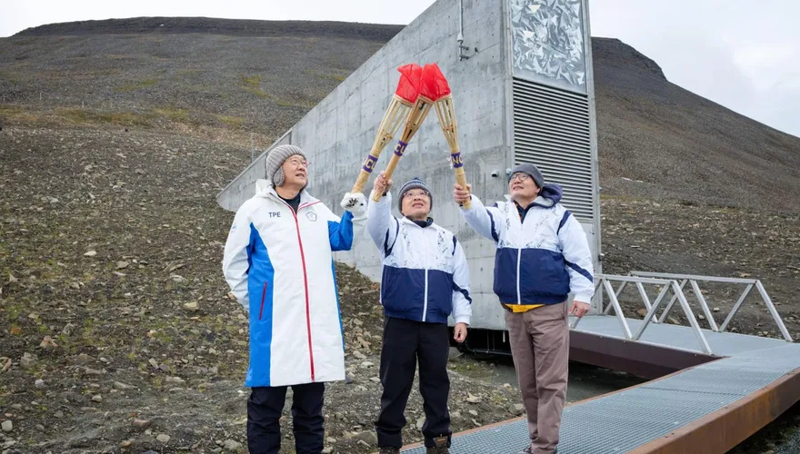 全大運北極引燃聖火！飛越半個地球　高解析衛星影像拍攝