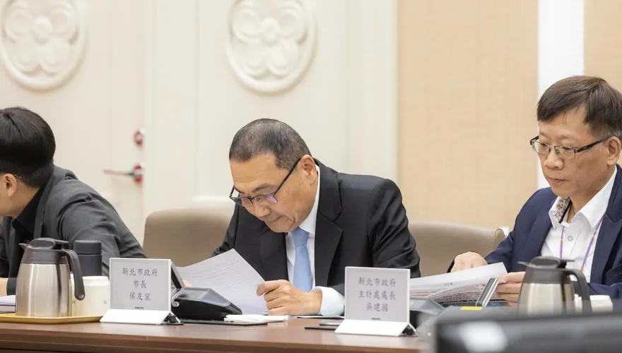 赴政院討論財劃法　侯友宜7字曝新北立場：事權分配講清楚