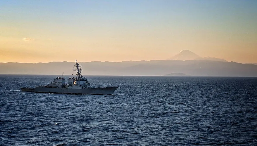 證實希金斯號驅逐艦與英艦通過台海　美軍：航行自由不應受限