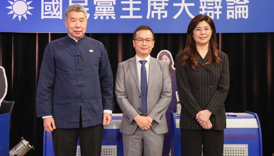 國民黨主席大辯論/首場辯論火花四射！羅智強、鄭麗文、張亞中激烈交鋒