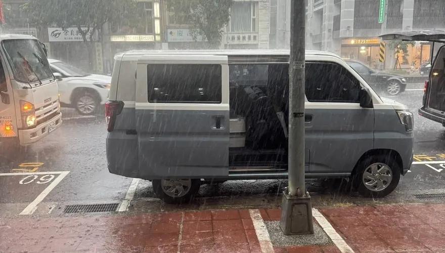 北市停車格驚悚命案！　男陳屍廂型車後座至少3天