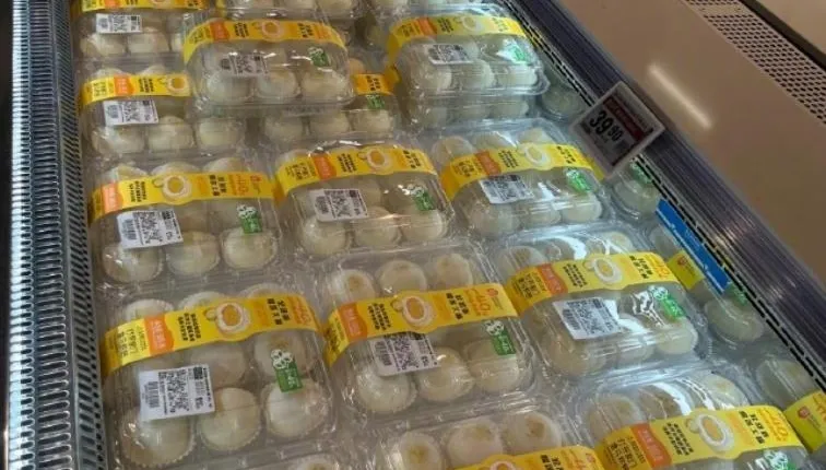 颱風認證的難吃？廣東湧現超市搶購潮　唯獨「榴槤大福」剩一堆