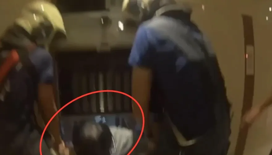 影/颱風夜北市男受困電梯驚魂　警消及時救援助脫困