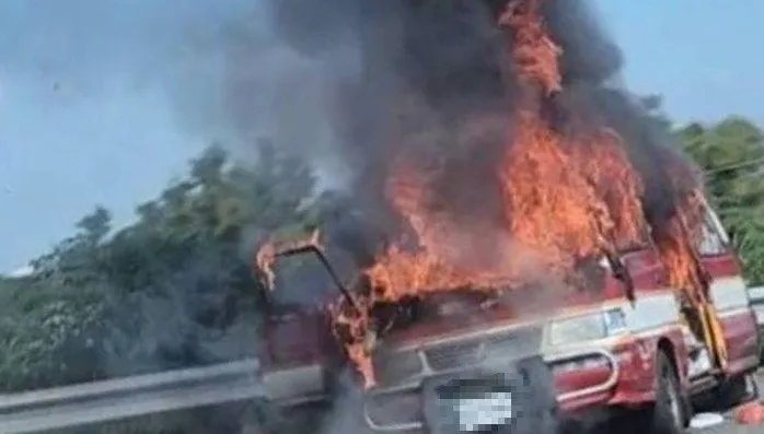 影/狀況危急！國3「廂型車陷火海」傷亡不明