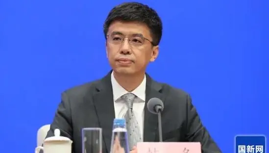 陸廣電總局：堅持治理天價片酬、抵制違法失德人員