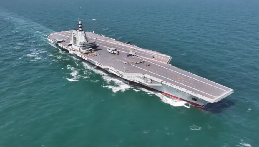 陸第三艘航母福建艦正式入列！CNN：中美海上軍事競爭恐加劇