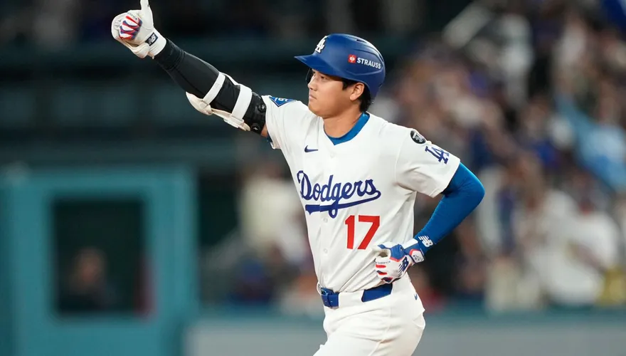 MLB/大谷翔平太狂！季後賽首度雙響砲　再寫怪力紀錄