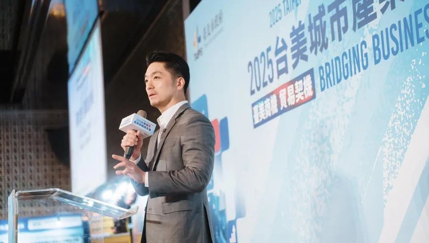 影/2026台北市長民進黨驚爆「超狂黑馬」 許甫揭內幕：牽制蔣萬安