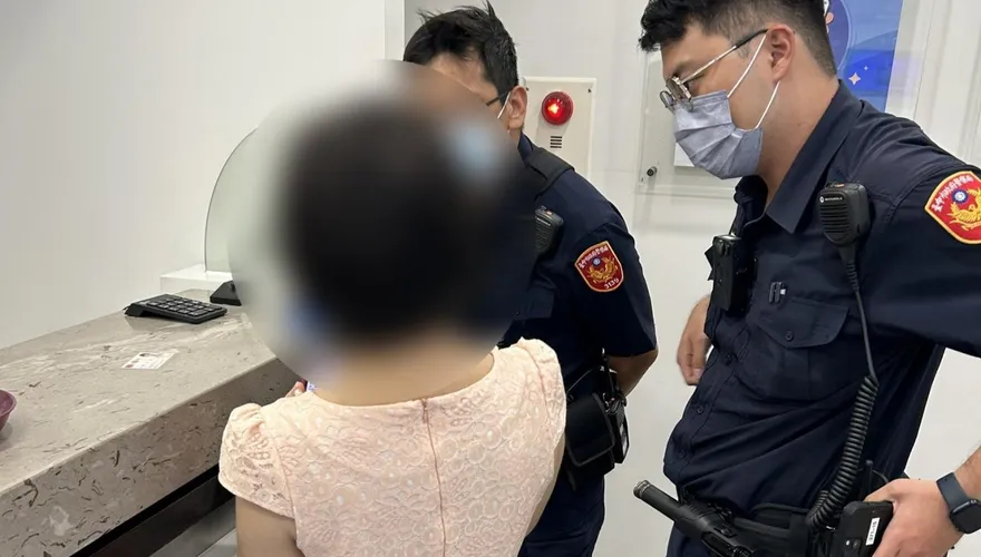 影/台中婦花2萬買王一博演唱會門票　高於行情險遭詐