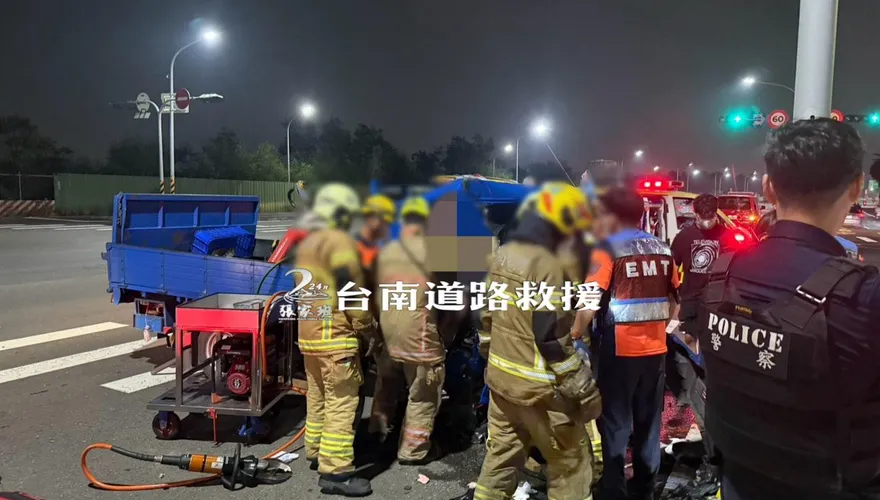 台南出事了！「1人卡住昏迷」確切傷亡不明、全毀畫面曝