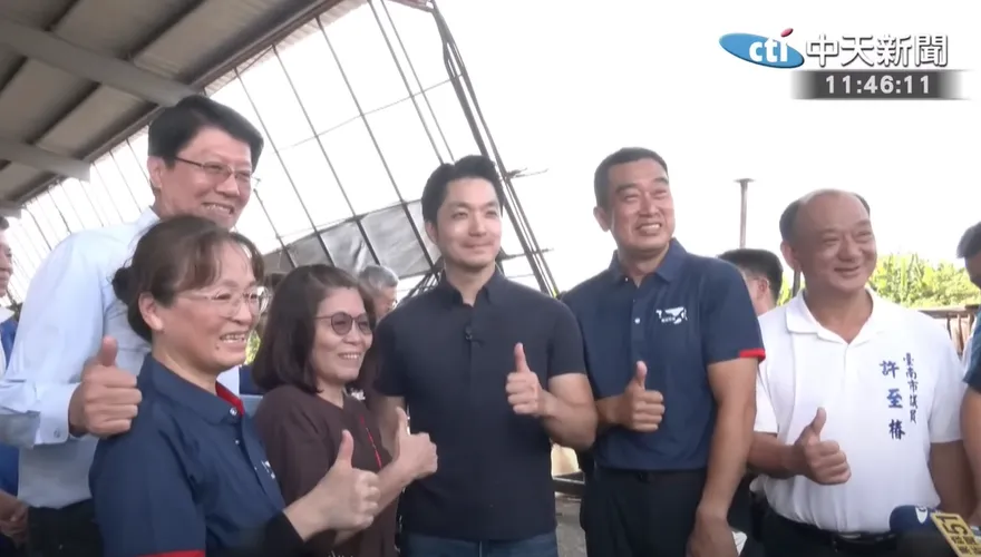 台南變天了？！蔣萬安旋風訪府城　民眾激喊：市長好帥我愛你
