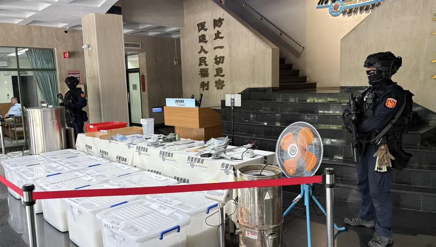 影/台中檢警破15億毒品工廠　製毒5嫌遭起訴