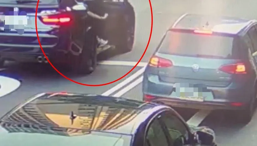 女乘客下交流道竟打開車門！警方：最高恐罰1.8萬