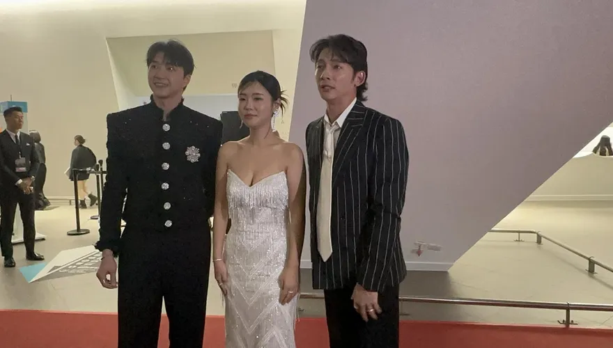 金鐘60/《客家廚房》奪人氣獎！温昇豪謝SJ粉絲    利特托夥伴轉達感言